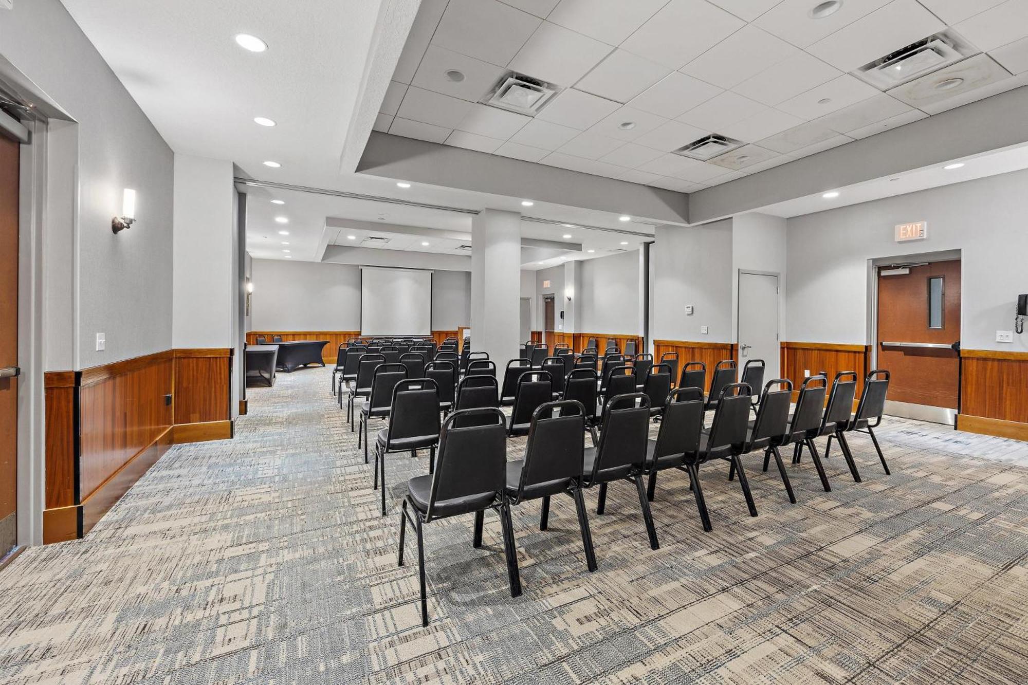 Four Points By Sheraton Jacksonville Baymeadows Exterior photo