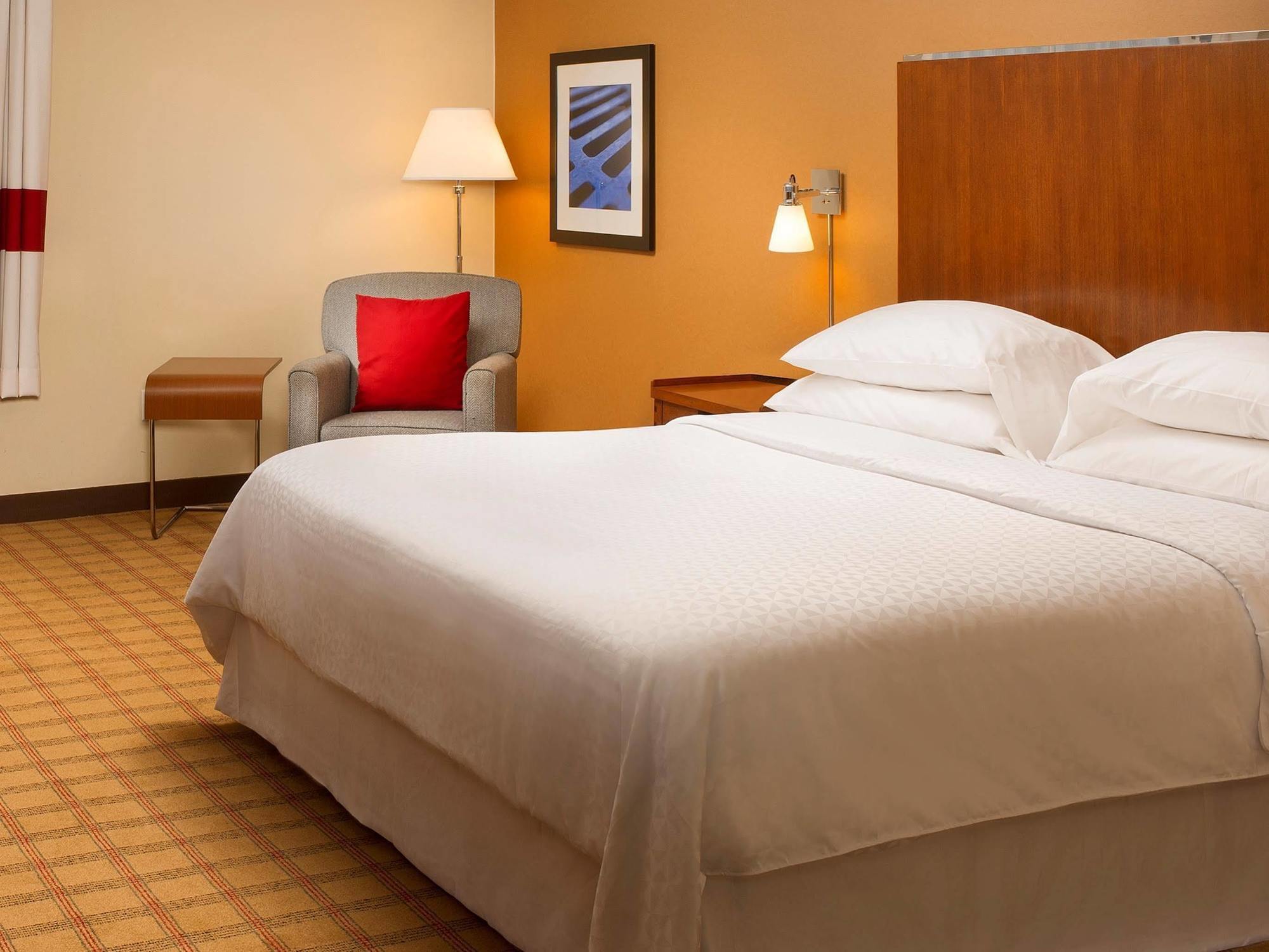 Four Points By Sheraton Jacksonville Baymeadows Exterior photo